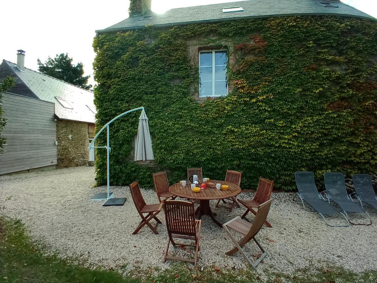 Domaine Des Tisseys Vue Sur Le Mont St Michel Villa Dragey Exterior photo